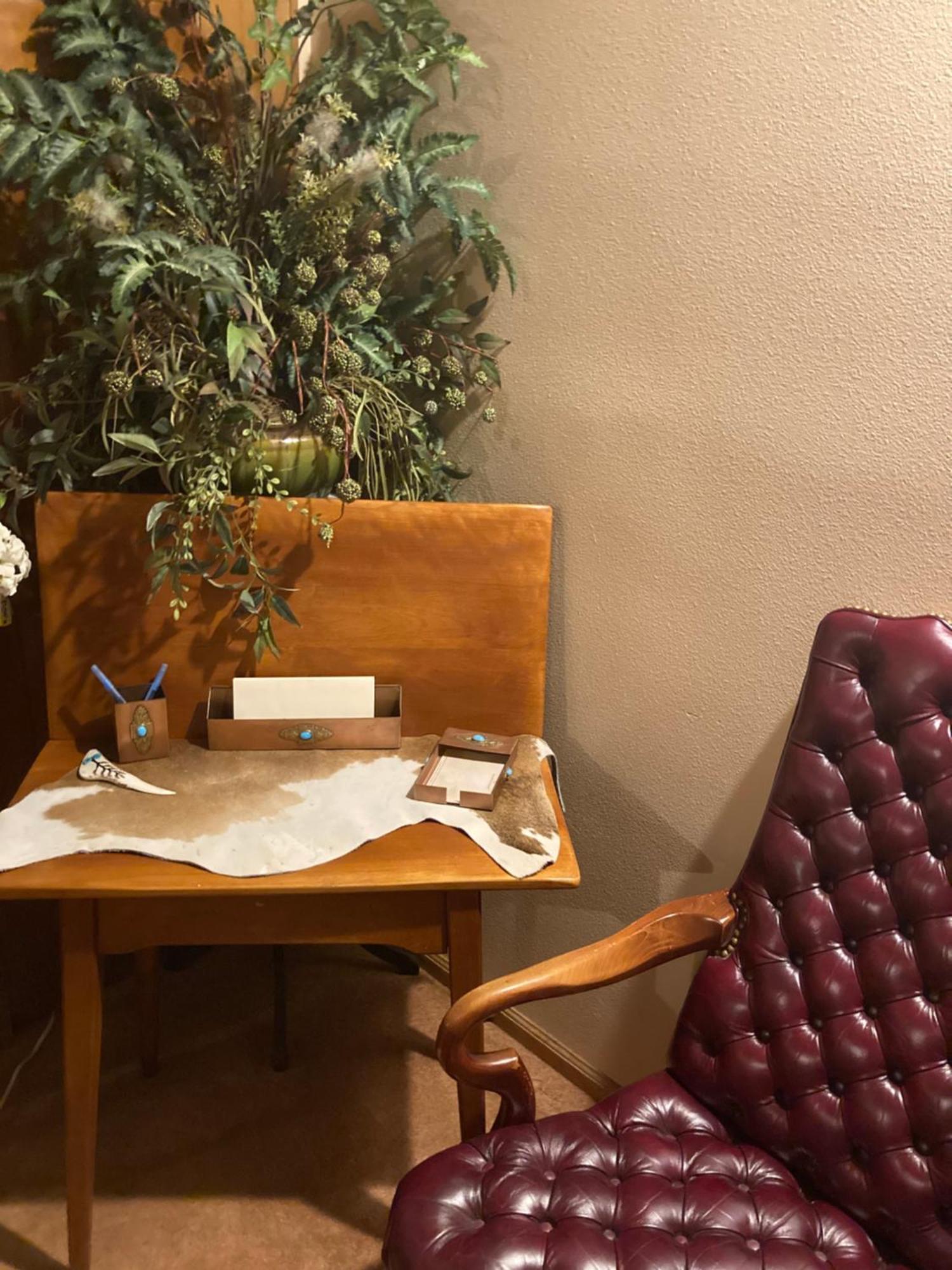 שאיין Yellowstone Cattle Baron Ensuite, Private Entrance & Parking - Prairie Rose B&B מראה חיצוני תמונה
